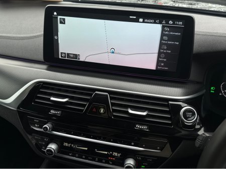 2021 BMW 5-Series - photo 10