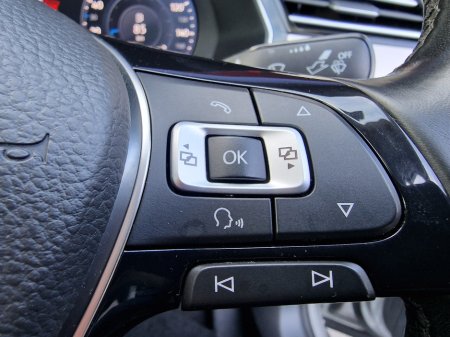 2017 Volkswagen Passat - photo 19