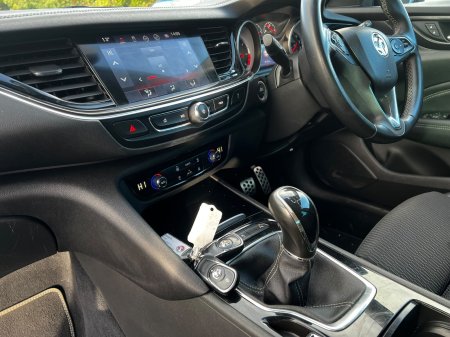 2018 Opel Insignia - photo 12