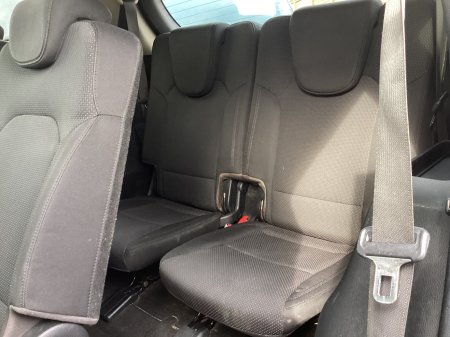 2016 Kia Carens - photo 16