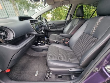 2019 Toyota Aqua - photo 16