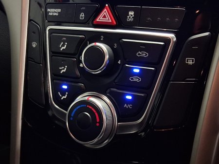 2015 Hyundai i30 - photo 12
