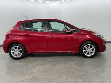 2016 Peugeot 208 - photo 14