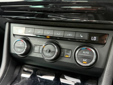 2018 Skoda Superb - photo 25