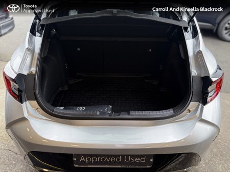 2025 Toyota Corolla - photo 10