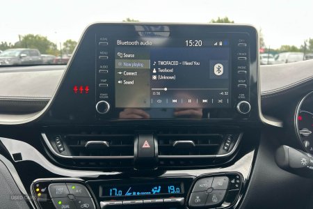 2022 Toyota C-HR - photo 7