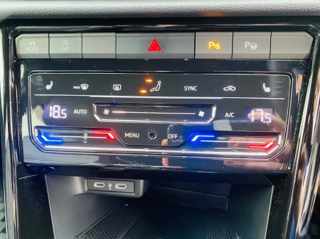 2023 Volkswagen T-Roc - photo 17