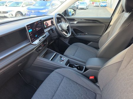 2026 Volkswagen Tayron - photo 2
