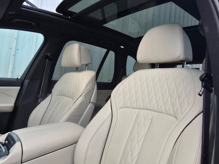 2023 BMW X5 - photo 4