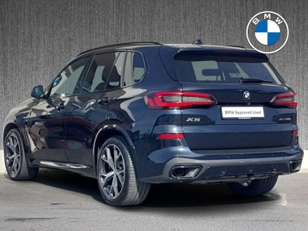 2021 BMW X5 - photo 2