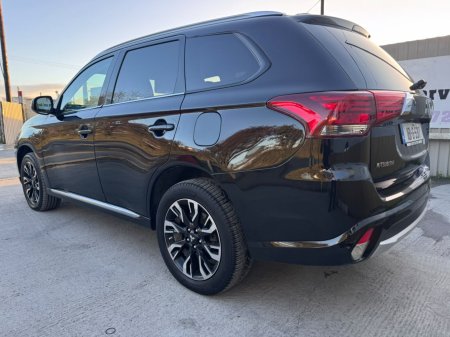 2018 Mitsubishi Outlander - photo 5