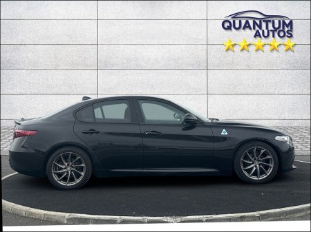 2017 Alfa Romeo Giulia - photo 10