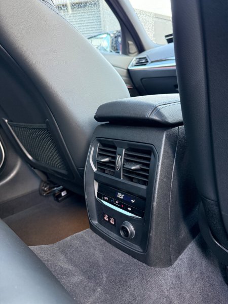 2021 BMW 3-Series - photo 24