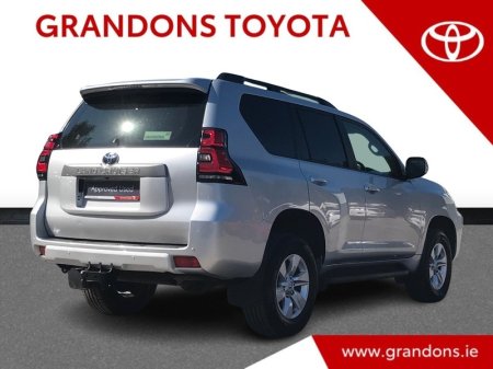 2023 Toyota Land Cruiser - photo 2