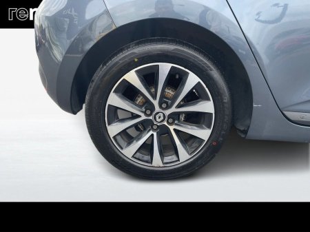 2023 Renault Clio - photo 9