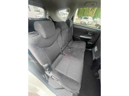 2016 Toyota Prius - photo 12