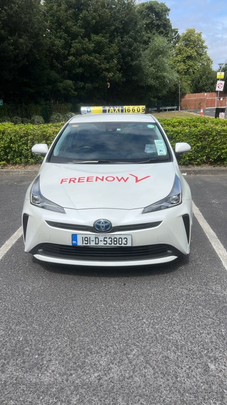2019 Toyota Prius 1.8 Hybrid