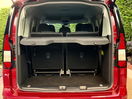 2025 Volkswagen Caddy Maxi Life - photo 7