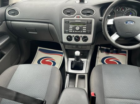 2007 Ford Focus - photo 8