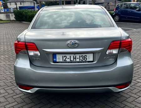 2012 Toyota Avensis - photo 12