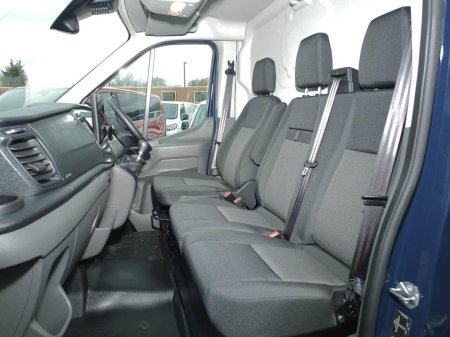 2025 Ford Transit - photo 23
