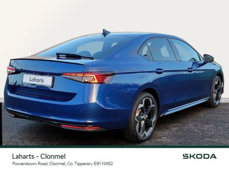 2026 Skoda Superb - photo 6