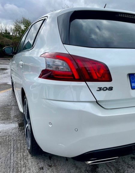 2018 Peugeot 308 - photo 12