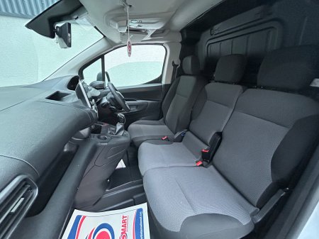 2020 Peugeot Partner - photo 6