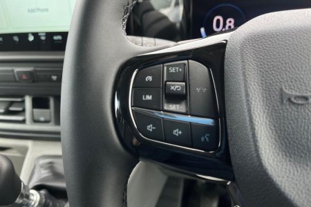 2026 Ford Transit Custom - photo 36