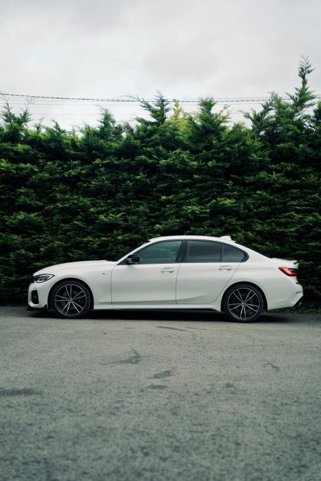 2021 BMW 3-Series - photo 2