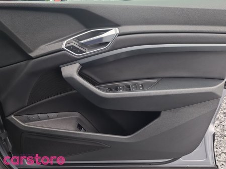 2022 Audi e-tron - photo 17