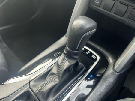 2025 Toyota Corolla Cross - photo 13
