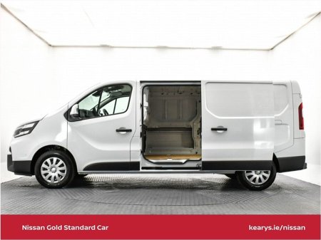 2027 Nissan Primastar - photo 15