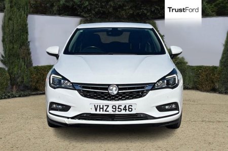 2018 Vauxhall Astra - photo 6