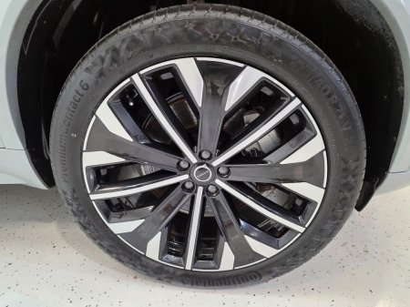 2025 Volvo XC90 - photo 8