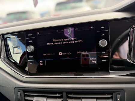 2019 Volkswagen Polo - photo 22
