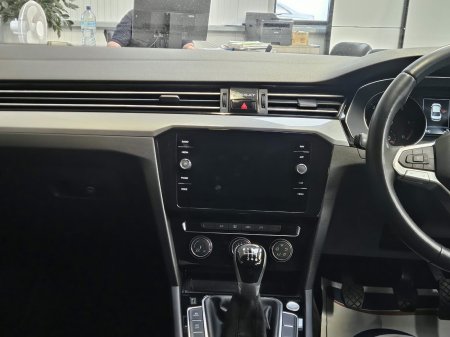 2022 Volkswagen Passat - photo 12
