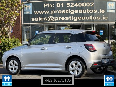 2023 Suzuki Swift - photo 6