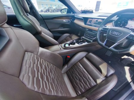 2022 Audi e-tron - photo 25