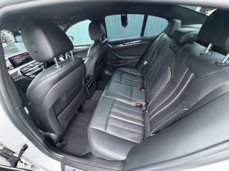 2018 BMW 5-Series - photo 46