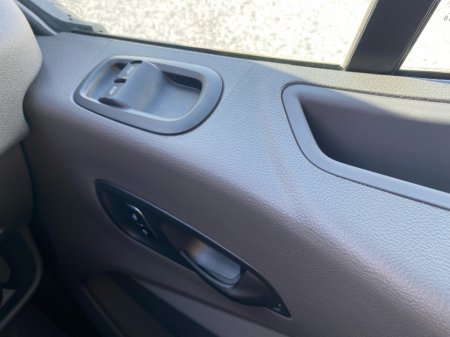 2026 Ford Transit - photo 18