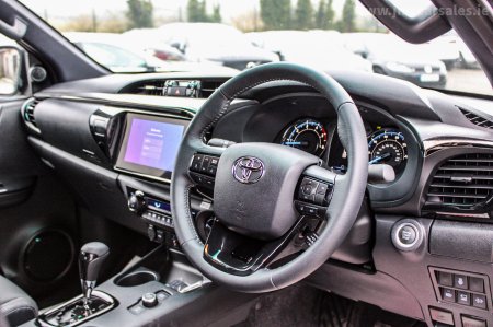 2026 Toyota Hilux - photo 9