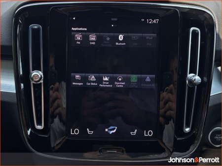 2023 Volvo XC40 - photo 10