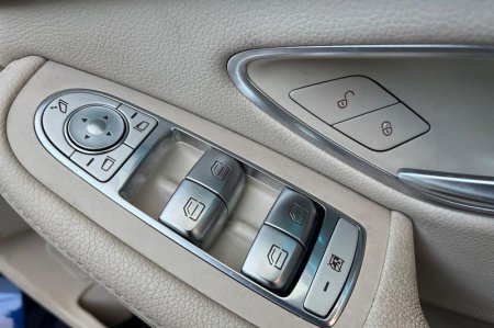 2018 Mercedes-Benz C-Class - photo 16