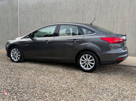 2018 Ford Focus - photo 4