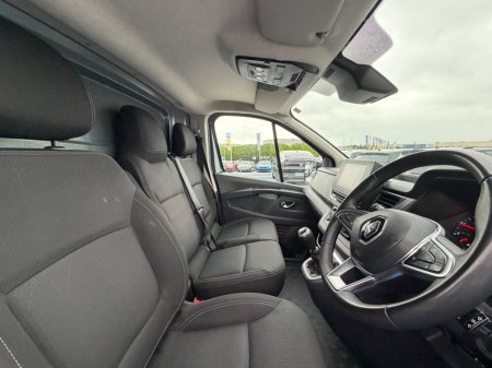 2023 Renault Trafic - photo 12