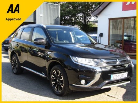 2017 Mitsubishi Outlander PHEV JURO