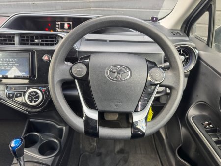 2021 Toyota Aqua - photo 9