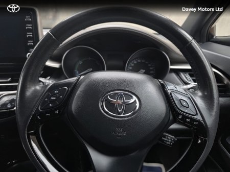 2021 Toyota C-HR - photo 9
