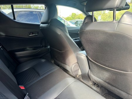 2021 Toyota C-HR - photo 16